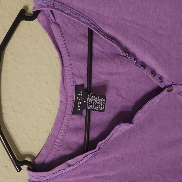 Rue 21 purple tee - Picture 2 of 2